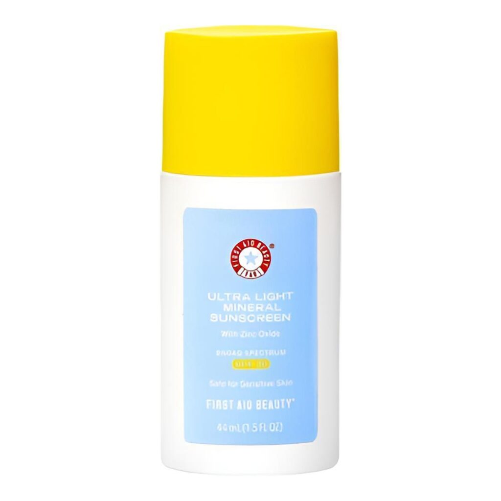 15 Best Reef-Safe Sunscreens To Protect Yourself & The Reefs